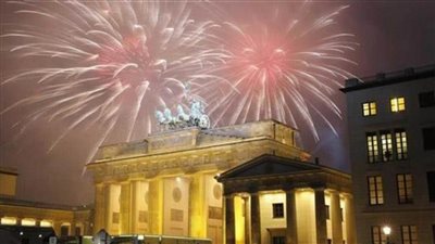 أوروبا تحكم قبضتها على احتفالات رأس السنة بالتعزيزات الأمنية والكلاب المدربة