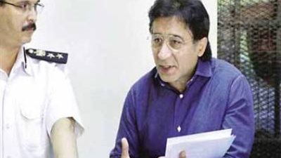 النيابة تطالب 