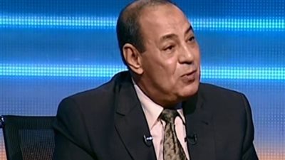 نادي الخبراء بالعدل يطالب رئيس الجمهورية بوقف الاستفتاء على الدستور