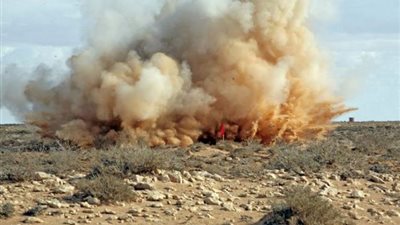 شبرا الخيمة تتشح بالسواد حزنًا على «شهيد رفح».. المئات من الأهالي يشيعون جثمان الرائد محمد حلمي.. هتافات تطالب بالقصاص من الجناة.. أقارب الفقيد: «كان صاحب أخلاق».. ومدير أمن القليو