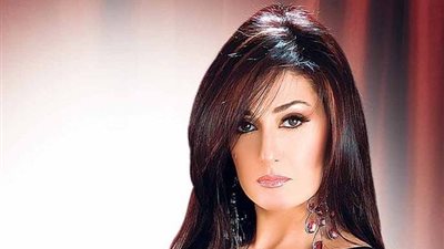 النجوم يهربون من حرارة الجو بعد موسم شاق.. غادة عبد الرازق وغادة عادل في لندن.. ماجد المصري في جولة حول العالم.. علا غانم تفضل السفر إلى الغردقة.. وياسمين صبري تستجم في أمريكا