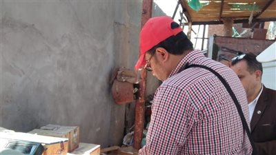 ضبط مصنع يعبىء ملح الطعام بأسماء ماركات مقلدة بالشرقية (صور)