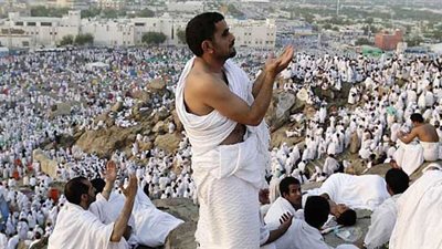 نصائح للوقاية من ضربات الشمس لحجاج بيت الله الحرام