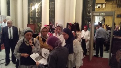 توافد مواطني الإسكندرية على حفل المطرب خالد سليم (صور)