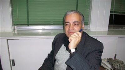 ناشط حقوقي: الموافقة على الدستور لطمة لـ