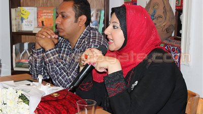 بالصور.. توقيع «خطايا الشهد» بـ «بيت دوّن»