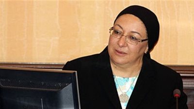 وزيرة الصحة تعقد اجتماعا مع محافظ الإسماعيلية