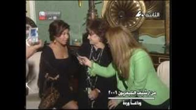 بالفيديو.. شيرين: «اتعلمت من وردة أقف على المسرح واثقة في نفسي»