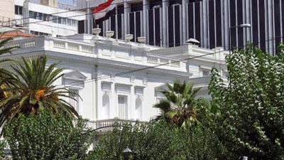 اليونان تحتجز مصريين لدخولهم بمستندات مزورة