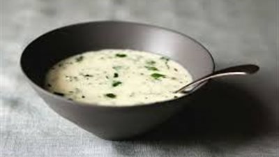 طريقة إعداد شوربة الزبادي بالجبن الكريمي