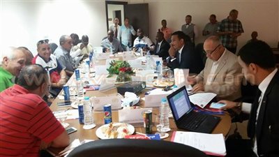 بالصور.. بدء الاجتماع الفني للقاء «الأهلي والملعب المالي»