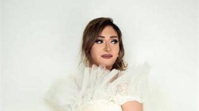 أميرة أبو زيد تشارك في عرض «قواعد العشق الأربعين»