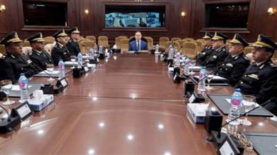 تفاصيل خطة الداخلية لتأمين احتفالات أعياد الميلاد.. رفع الحالة الأمنية للدرجة القصوى.. ونشر قوات التدخل السريع بالشوارع