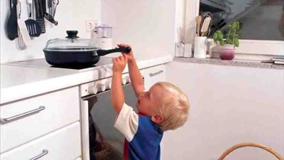 احذري.. 5 مخاطر تهدد حياة الأطفال في المنازل