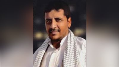 قيادي حوثي يهاجم مفاوضات الكويت ويدعو إلى ضرب السعودية