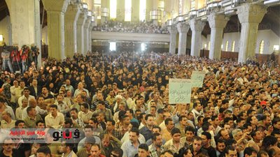 بالصور .. آلاف الأقباط بكاتدرائية العباسية لتشييع جنازة ضحايا الخصوص