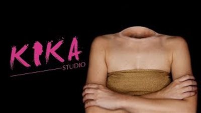 فنانة مكياج تذهل 50 مليون متابع بجسد بلا رأس (فيديو وصور)