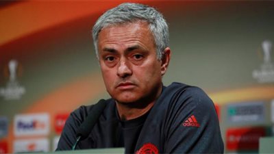 مخاوف في برشلونة من دخول مورينيو سباق ويليان