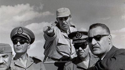 إحسان عبد القدوس يكتب: «الرجل الثاني»