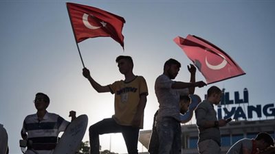 تركيا تعلن يوم الانقلاب عطلة رسمية