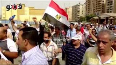 بالفيديو.. انضمام مسيرة من موظفى الصعيد لمظاهرة حديقة الفسطاط