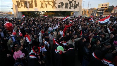 الصراع المسلح الأكثر سوداوية.. 3 سيناريوهات لتظاهرات العراق