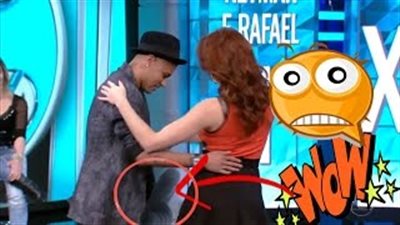 بالفيديو.. «نيمار» يدخل في وصلة رقص مع عارضة أزياء على الهواء