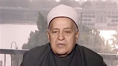 عاشور: المعالجون بالقرآن «دجالون»