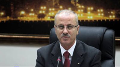 رئيس وزراء فلسطين يستنكر تراجع المساعدات المالية