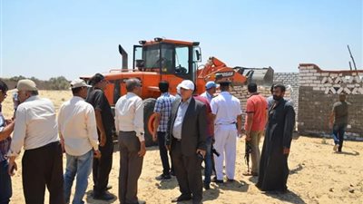 استرداد 22 فدانا و12 قيراطا من أراضى الدولة بالإسماعيلية (صور)