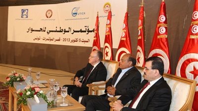 فرنسا تدعو إلى استئناف الحوار الوطني التونسي بشكل سريع