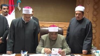 بالفيديو.. شومان يعتمد نتيجة الدور الثاني للثانوية الأزهرية بنسبة نجاح 34%