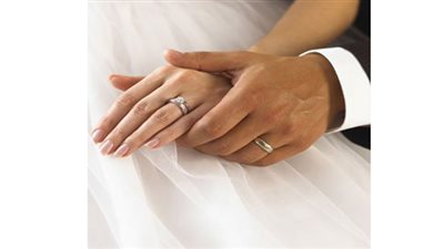 «الزواج المدني» فكرة تثير الجدل.. باحث بشئون الأقليات: «هيقضي على أزمة الزواج عند الملحدين والبهائيين بس الخوف من التيارات الرجعية».. و«ناشط»: «مفيش أي ديانة تقبل أن