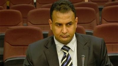 «مين بيحب مصر»: زكي بدر ينفذ مخططا للإطاحة بمنافسيه على مقعد الوزارة