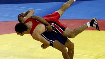 منتخب المصارعة يتوجه إلى الكونغو للمشاركة في «الألعاب الأفريقية»