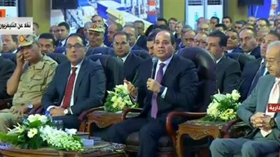 السيسي: لن نكتفي بـ«المسكنات» وننفذ المشروعات على أعلى مستوى