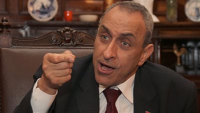 أبو حديد يتفقد تطوير النظم الزراعية بالإسماعيلية.. السبت