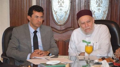 وزير الرياضة يلتقي علي جمعة لبحث نتائج حملة «قيم وحياة»