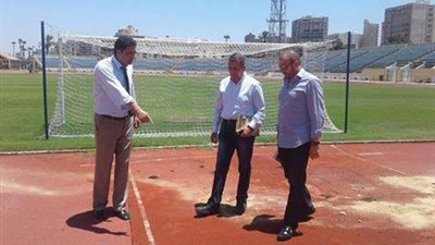 بالصور.. وزارة الرياضة تعاين استاد الإسكندرية وتوافق على ملعب خماسي