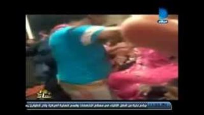 بالفيديو.. وصلة رقص شعبي في خطوبة أصغر «عروس» بالغربية