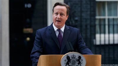 كاميرون يرحب ببقاء إسكتلندا ويعد بصلاحيات أكبر