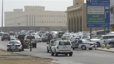 10 آلاف ريال غرامة انتقال الجاليات خارج مكة وجدة والمدينة للحاصلين على تأشيرة حج