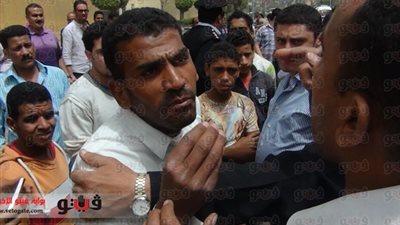 انسحاب المتظاهرين من محيط 