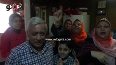 بالفيديو.. أبرز 5 مشاهد بعد إعلان نتيجة الثانوية.. طالبة تشرب «بيروسول» بعد حصولها على 81%.. طالب يحرر محضرا لحمايته من عائلته.. وأسرة الأول علمي علوم مكرر ترقص على الطبل البلدي