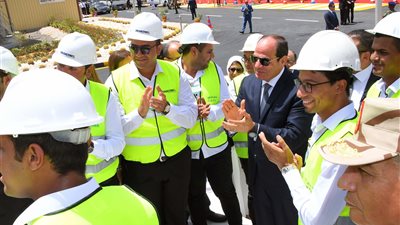افتتاح السيسي أكبر 3 محطات كهرباء وتكليفاته بتطوير الخدمات الصحية يتصدران الصحف