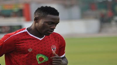 ايفونا يشارك في مران «الأهلي» الجماعي.. غدًا