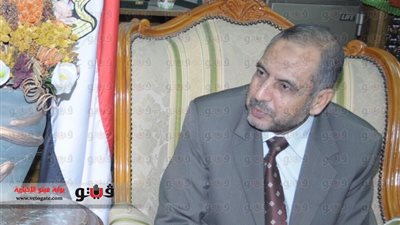 محافظ السويس يتفقد 