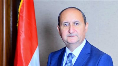 وزير التجارة يبحث مع جمعيات المستثمرين سبل تنمية وتطوير الصناعة