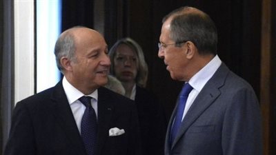 روسيا وفرنسا تبحثان موضوع السلاح الكيميائي السوري