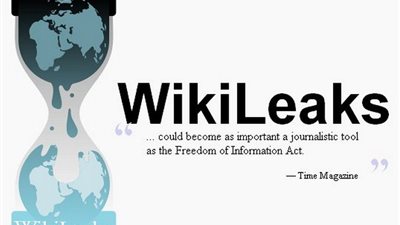 «مؤسس ويكيلكس» يتهم جوجل بتسريب بيانات مستخدميها للمخابرات